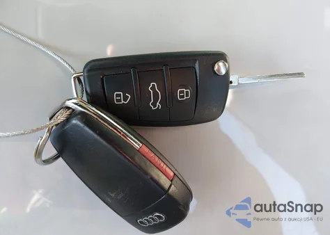 2013 Audi Q7 3.0 Tdi Premium from USA, damaged, VIN WA1LMAFE4DD012591